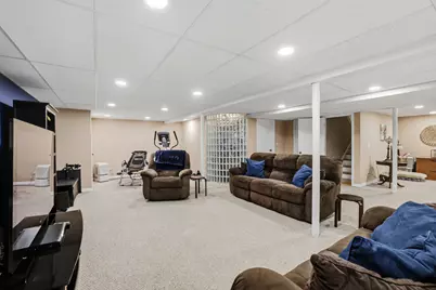 759 Yorkshire Lane, Des Plaines, IL 60016 - Photo 23