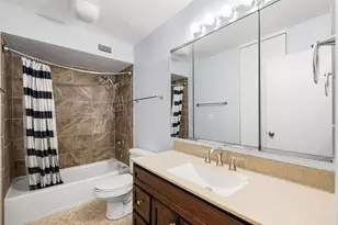 5901 N Sheridan Rd, Chicago, IL 60660 - Photo 17