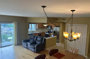 4534 N Cumberland Ave, Chicago, IL 60656 - Photo 3