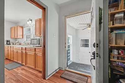 219 E 4th Street, Gibson City, IL 60936 - Photo 17