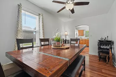 219 E 4th Street, Gibson City, IL 60936 - Photo 7