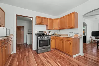 219 E 4th Street, Gibson City, IL 60936 - Photo 9