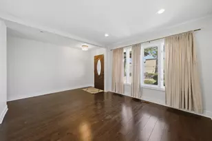 8320 Lamon Ave, Burbank, IL 60459 - Photo 5