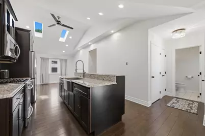 8320 Lamon Avenue, Burbank, IL 60459 - Photo 13