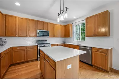 2896 Davenport Drive, West Chicago, IL 60185 - Photo 9