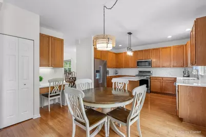 2896 Davenport Drive, West Chicago, IL 60185 - Photo 13