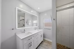 2231 N 75th Ave, Elmwood Park, IL 60707 - Photo 25