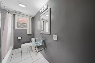 2231 N 75th Ave, Elmwood Park, IL 60707 - Photo 17