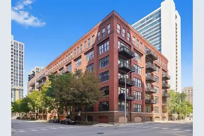 520 W Huron Street #612, Chicago, IL 60654 - Photo 1
