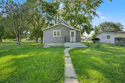 217 S State Street, Gibson City, IL 60936 - Photo 27