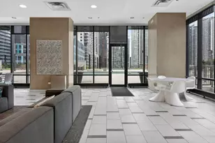 225 N Columbus Dr, Chicago, IL 60601 - Photo 21