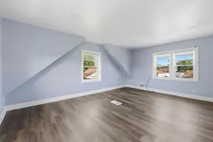 7836 S Kedvale Ave, Chicago, IL 60652 - Photo 13