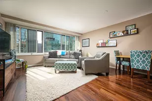 211 E Ohio St, Chicago, IL 60611 - Photo 3