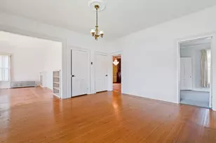 309 E 3rd St, Sandwich, IL 60548 - Photo 9