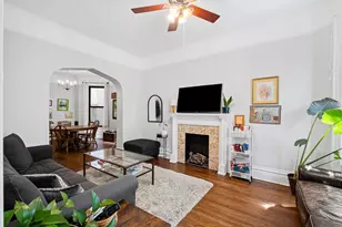 3551 N Reta Ave, Chicago, IL 60657 - Photo 3