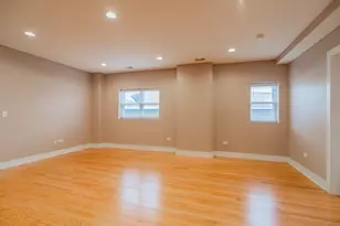 3433 S Indiana Ave, Chicago, IL 60616 - Photo 5