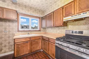 6809 N Northwest Hwy, Chicago, IL 60631 - Photo 7