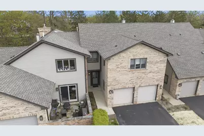 1661 Carmel Court, Hoffman Estates, IL 60169 - Photo 33
