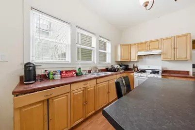 2643 S Hillock Avenue, Chicago, IL 60608 - Photo 11