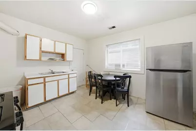 2643 S Hillock Avenue, Chicago, IL 60608 - Photo 27
