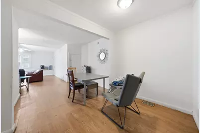 2643 S Hillock Avenue, Chicago, IL 60608 - Photo 5