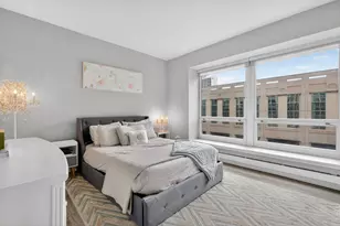 57 E Delaware Pl, Chicago, IL 60611 - Photo 9