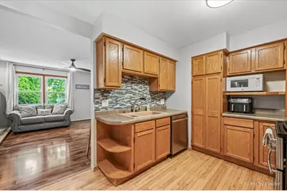 51 W Harrison Road, Lombard, IL 60148 - Photo 9