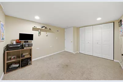 21730 Merrill Avenue, Sauk Village, IL 60411 - Photo 19