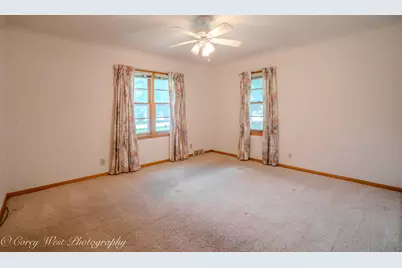 801 Lawnwood Avenue, Dekalb, IL 60115 - Photo 19