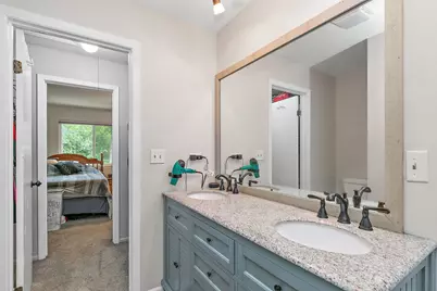 102 Pine Circle, Cary, IL 60013 - Photo 19