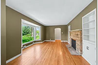 325 Lambert Road, Glen Ellyn, IL 60137 - Photo 11