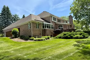 17N656 Adams Dr, West Dundee, IL 60118 - Photo 5