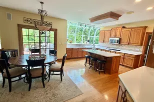 17N656 Adams Dr, West Dundee, IL 60118 - Photo 7
