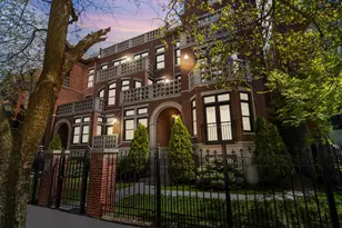 4355 S Lake Park Ave, Chicago, IL 60653 - Photo 33