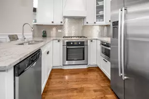 4355 S Lake Park Ave, Chicago, IL 60653 - Photo 9
