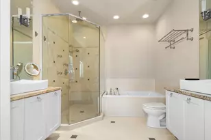 4355 S Lake Park Ave, Chicago, IL 60653 - Photo 25