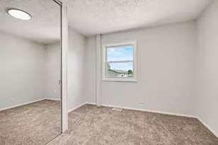 715 Evergreen Ct, Romeoville, IL 60446 - Photo 15