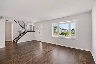 715 Evergreen Court, Romeoville, IL 60446 - Photo 3
