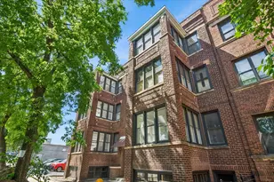1542 W Rosemont Ave, Chicago, IL 60660 - Photo 1