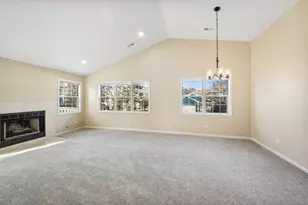 507 W Parkside Dr, Palatine, IL 60067 - Photo 7