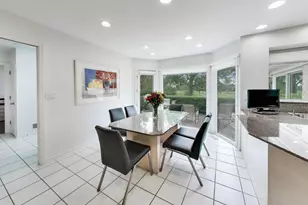 3627 Pebble Beach Rd, Northbrook, IL 60062 - Photo 9