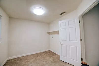 223 E Mulberry Street, Watseka, IL 60970 - Photo 19