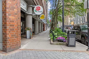 211 E Ohio St, Chicago, IL 60611 - Photo 29