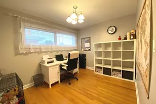 4528 Grace St, Schiller Park, IL 60176 - Photo 13