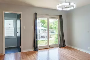 254 Dundee Pkwy, Buffalo Grove, IL 60089 - Photo 5