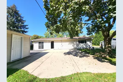 18455 W Meadow Lane, Gurnee, IL 60031 - Photo 17