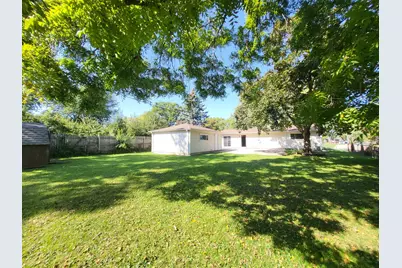 18455 W Meadow Lane, Gurnee, IL 60031 - Photo 21
