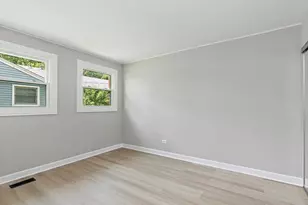 2204 Hawk Ln, Rolling Meadows, IL 60008 - Photo 11