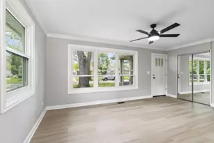 2204 Hawk Ln, Rolling Meadows, IL 60008 - Photo 3