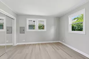 2204 Hawk Ln, Rolling Meadows, IL 60008 - Photo 9